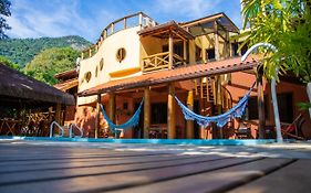 Casa Bonita Hospedagem E Cafe